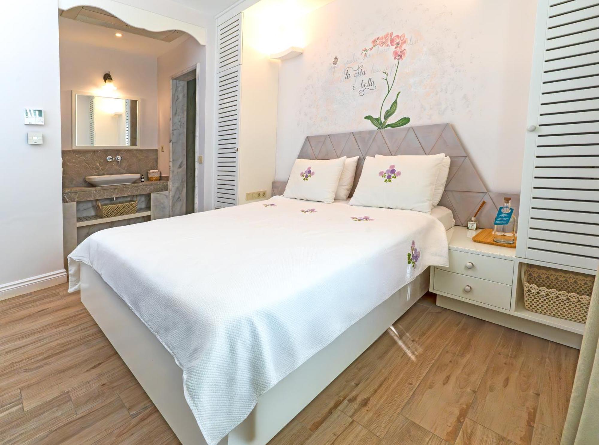 Sigacik Gardenya Buti̇K Otel المظهر الخارجي الصورة